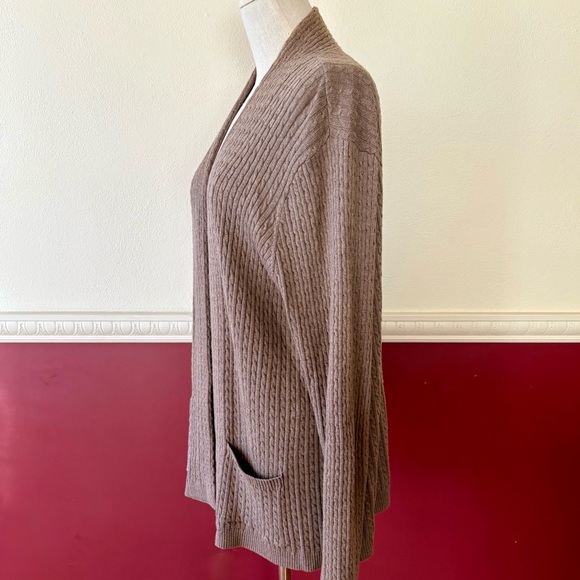 Jeanne Pierre Cableknit open cardigan sweater in taupe brown - Picture 3 of 10